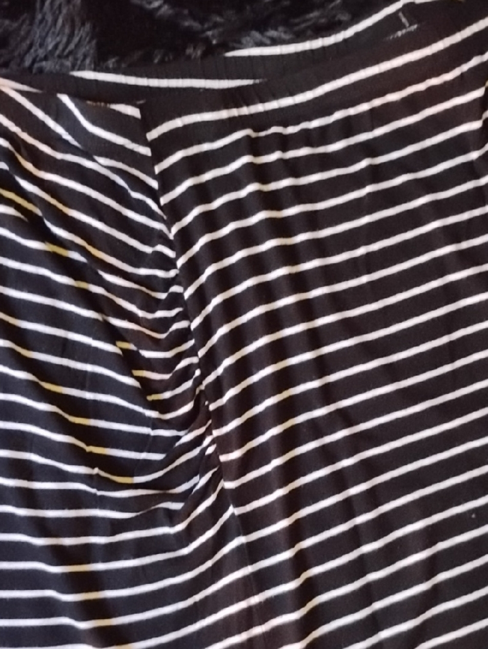 Vince Camuto Black and White Striped Maxi Skirt (M) - Picture 4 of 6